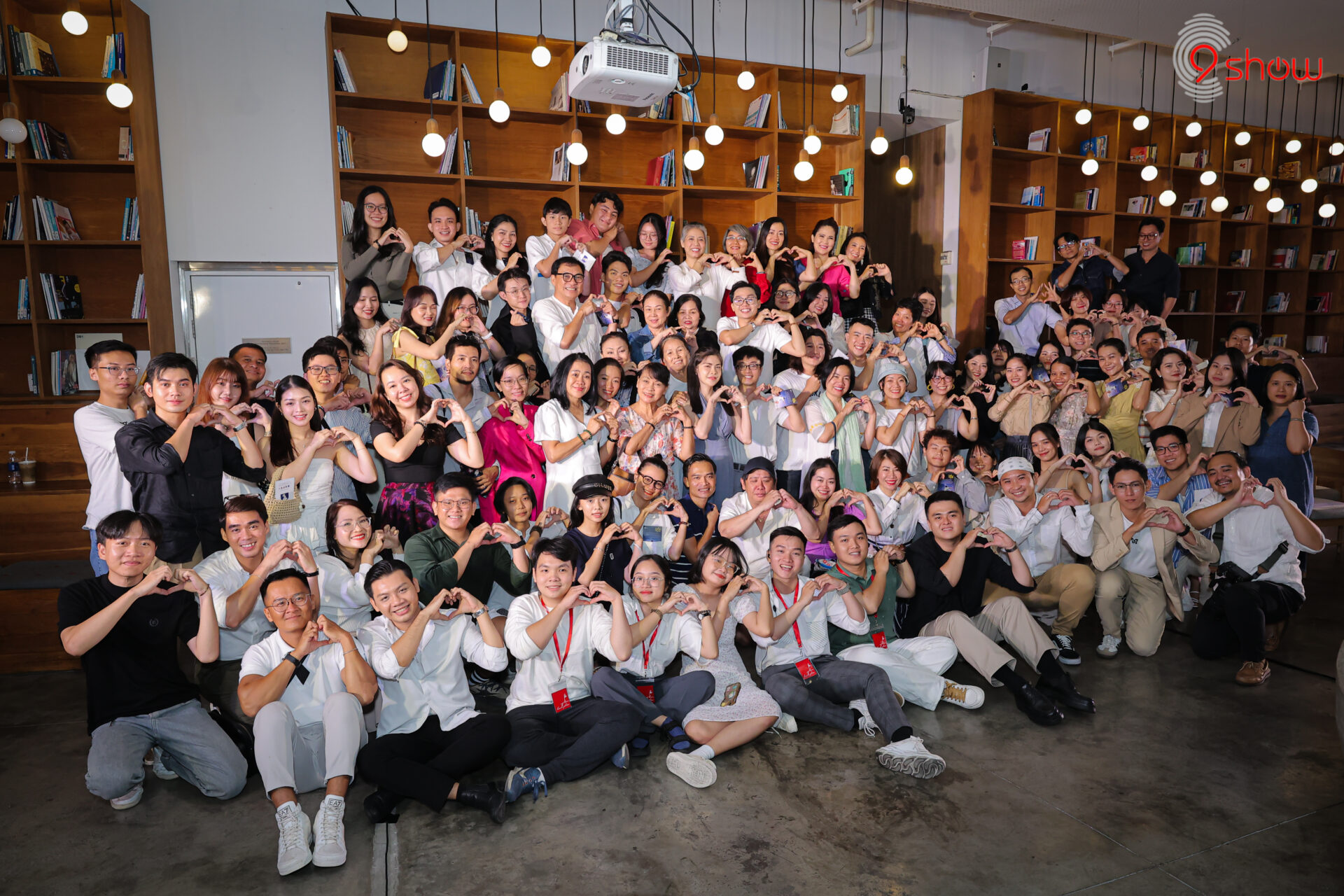 432762090_879317757329028_8468192922956861376_n